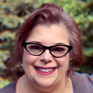 Meet your Posher, Holly